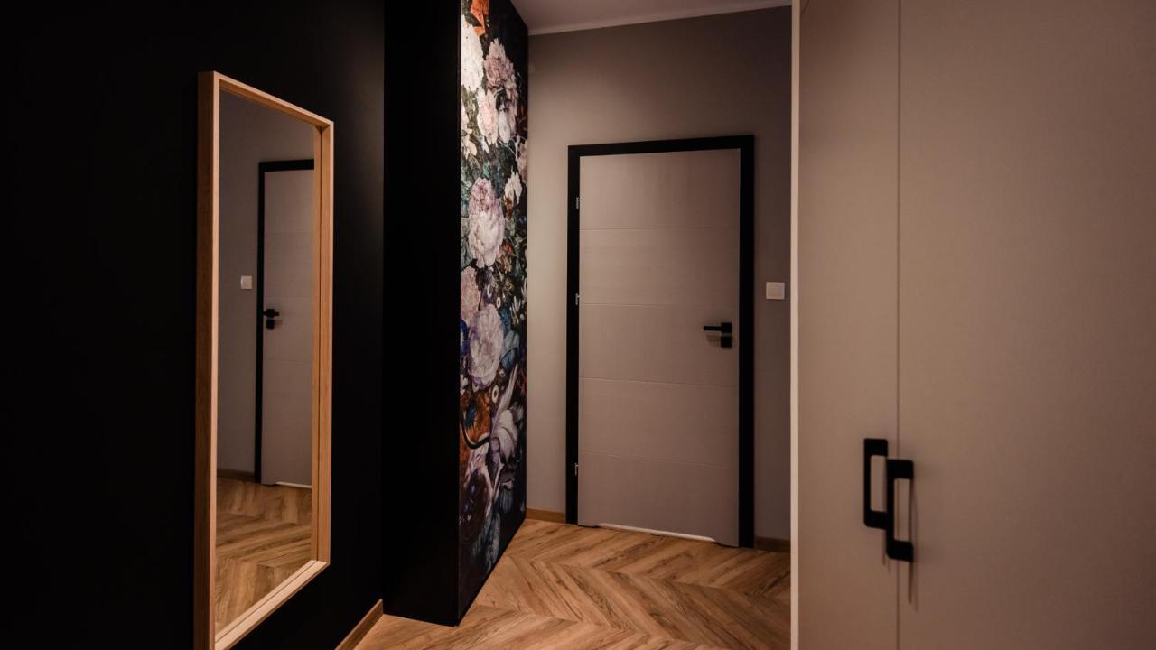 Floral Apartment Krasków Eksteriør bilde